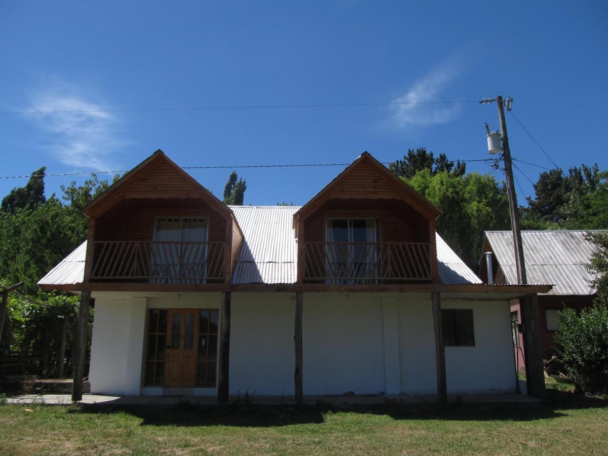 Camping & Hospedaje Rio Laja El Manzano  エクステリア 写真