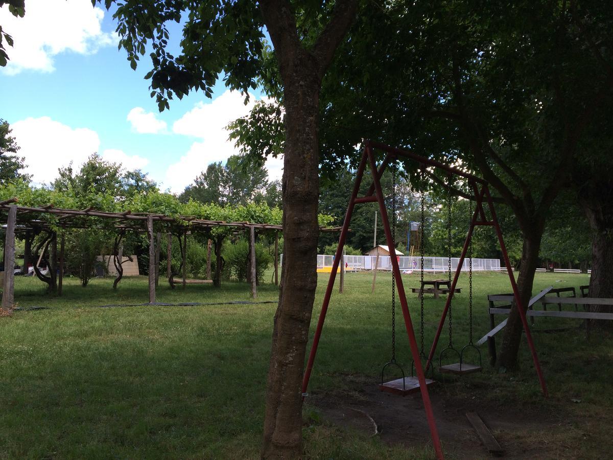 Camping & Hospedaje Rio Laja El Manzano  エクステリア 写真